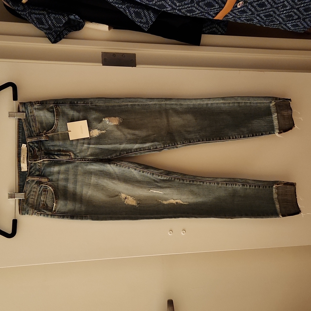 Hidden Jeans!! NWTs!! Stretch fit!